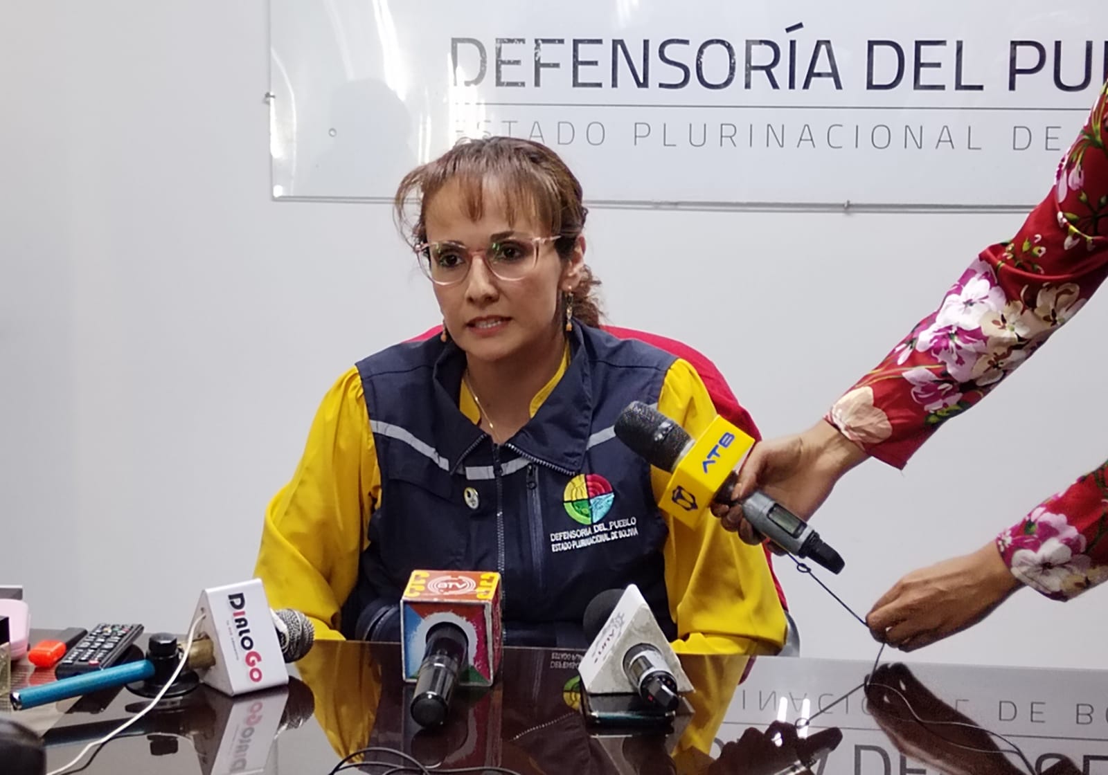 Defensoría del Pueblo reprocha participación de niños y adolescentes en peleas de eventos públicos en Cochabamba y pide se investigue el hecho