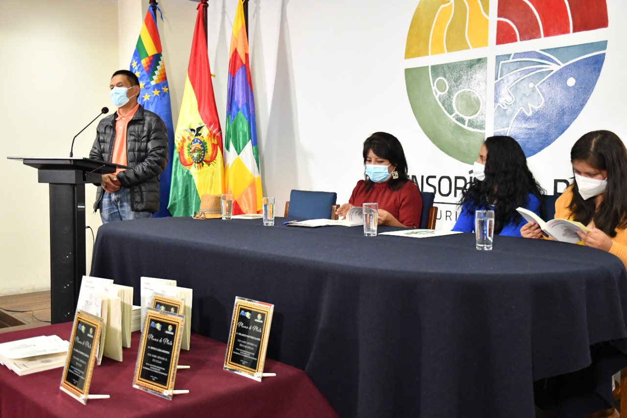 Defensoría del Pueblo y el Centro Albor Arte y Cultura presentan poemario sobre Derechos Humanos