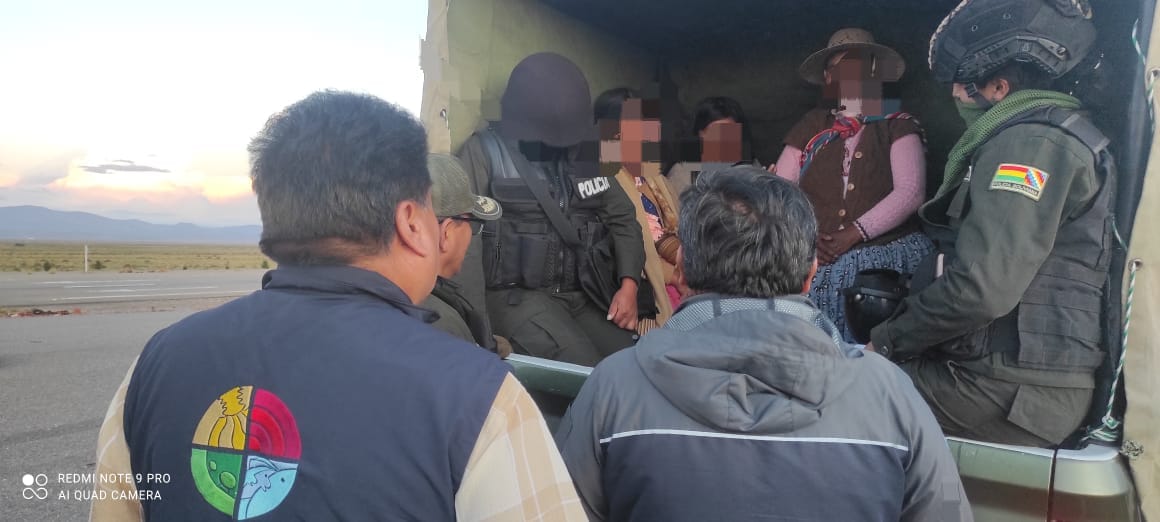Defensoría del Pueblo condena excesos en intervención policial en Caracollo y se moviliza para resguardar derechos de heridos y mujeres detenidas