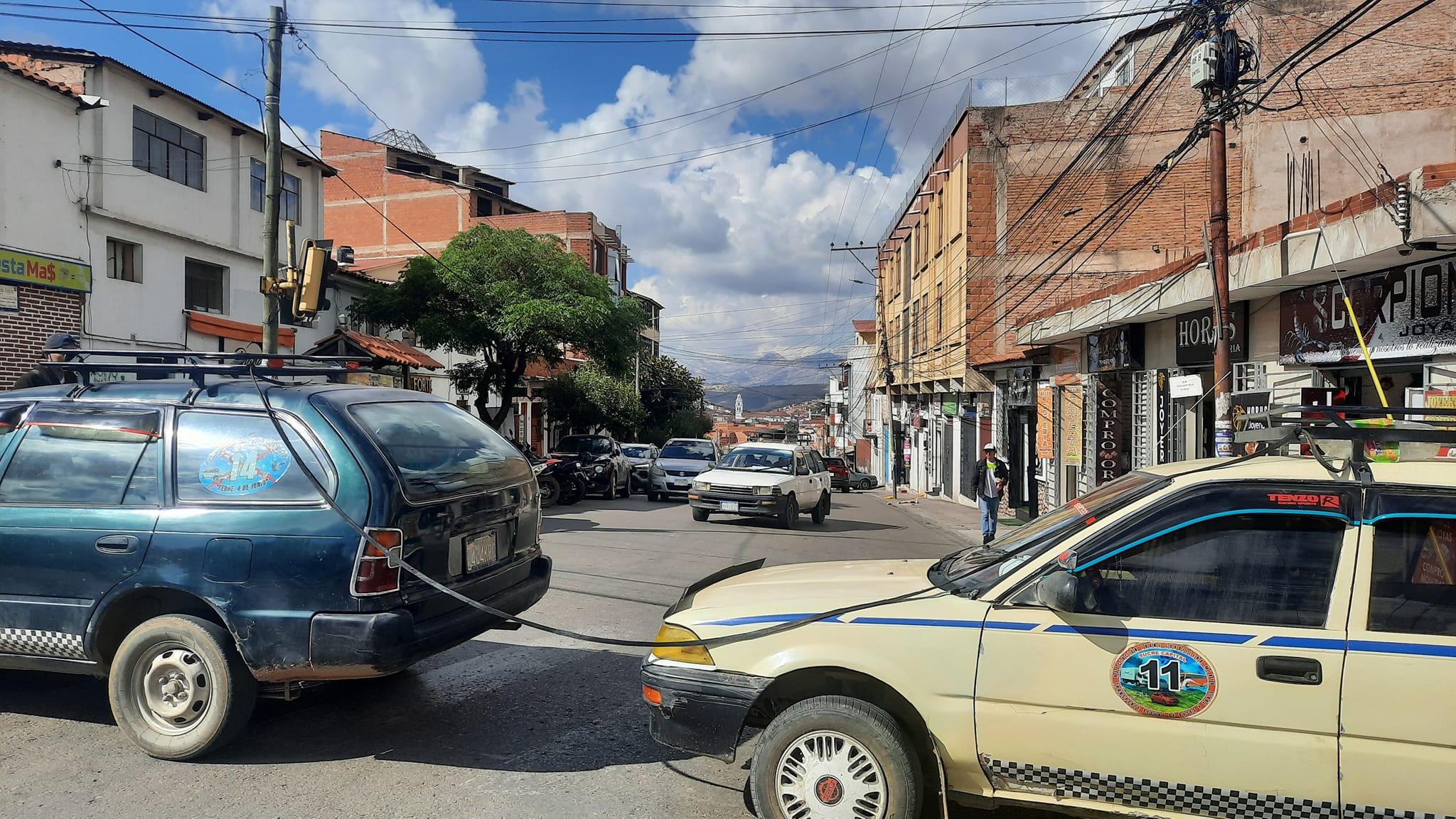 Defensoría del Pueblo exhorta al sector de taxistas de la ciudad de Sucre a ejercer su derecho a la protesta en el marco del respeto y la tolerancia
